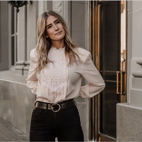 Vintage blouse size 6 petite - Picture 1 of 9